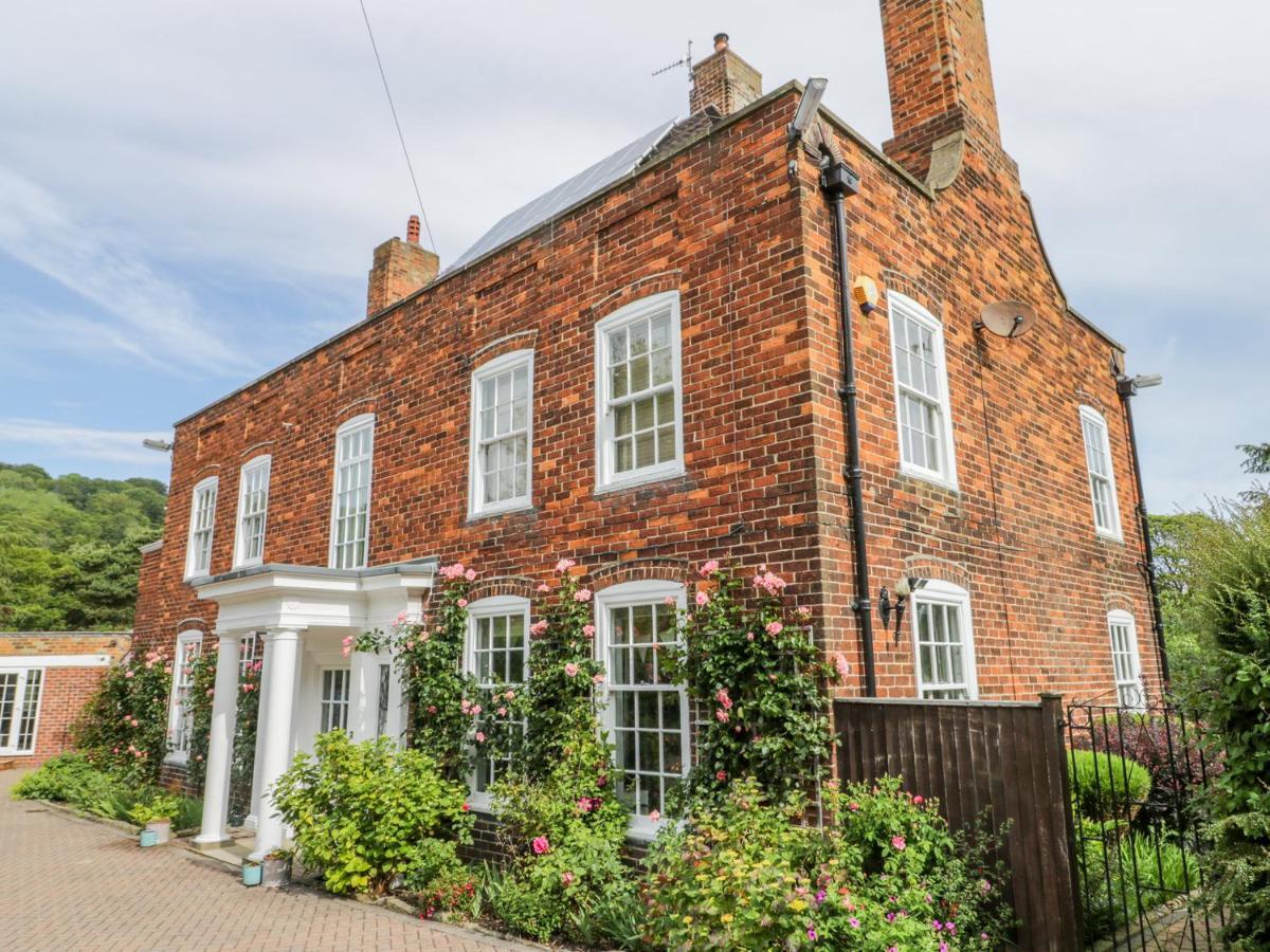 Villa The Manor House Scarborough Exterior foto