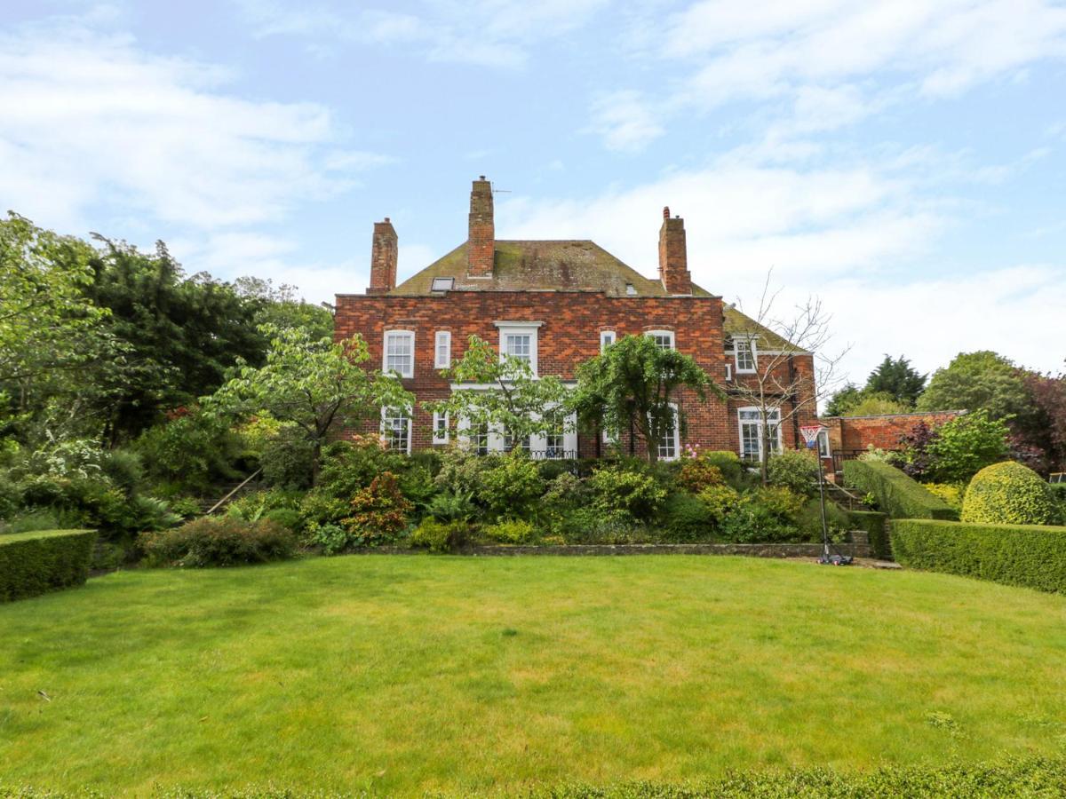 Villa The Manor House Scarborough Exterior foto